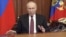 El presidente ruso Vladimir Putin pronuncia un discurso en relación con la invasión a gran escala de Ucrania. Moscú, 24 de febrero de 2022. Captura de pantalla del vídeo.