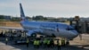 Un avión de American Airlines en el Aeropuerto Internacional José Martí. YAMIL LAGE / AFP