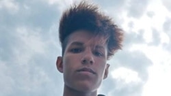 El joven cubano Alejandro Salazar Blanco cumple 14 días detenido, sin abogado y acusado de "desorden público".
