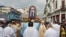 Procesión de la Virgen de la Caridad del Cobre, Patrona de Cuba, por las calles de La Habana. 
