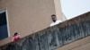 Juan Requesens, visto en su casa el viernes poco después de que fuera excarcelado para quedar bajo arresto domiciliario (Manaure Quintero/Reuters).