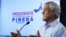 El candidato derechista a la Presidencia de Chile, Sebastián Piñera, habla durante una acto de campaña en Santiago.
